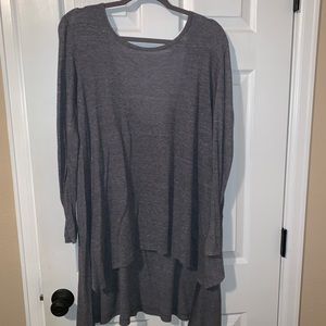 We the Free Gray Tunic Top